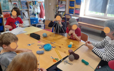 Le tricot s’invite à la Fourmilière !!!